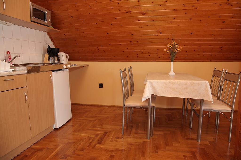 Andrea Apartmanhaz Balatongyörök Exterior foto